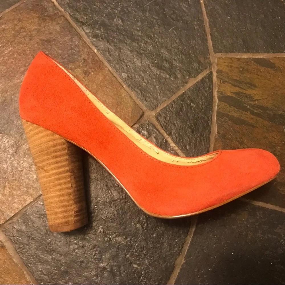 Express Pink Heels - Picture 8 of 10